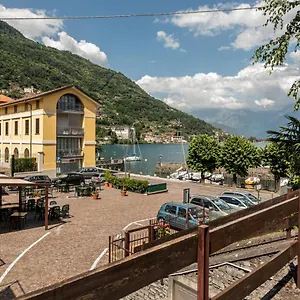 Terraced House On The Lakeside Of - Larihome A04 Apartment