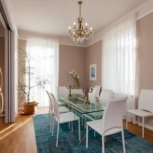 casa-del-mare-sanremo.hotelitalianriviera.com/