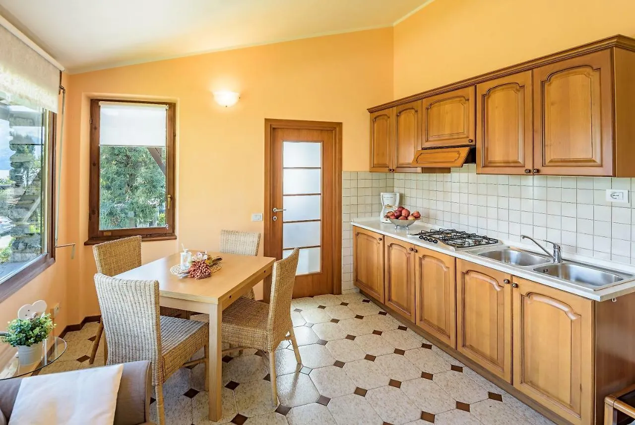 Apartment Ferienwohnung Casa Cinzia Gravedona Italien
